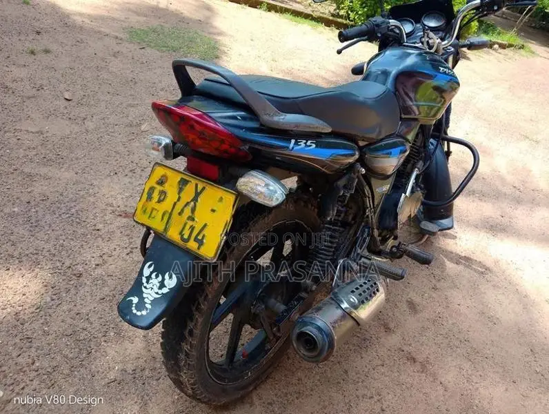 Bajaj Discover 2008