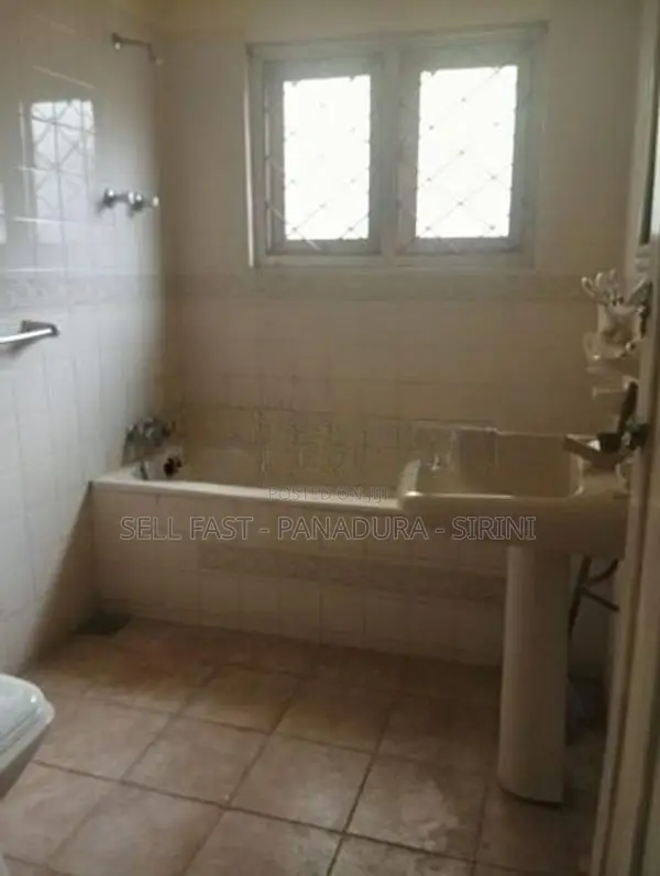 House For Rent Panadura City - Weeramam Road