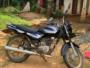 Bajaj CT100 2015