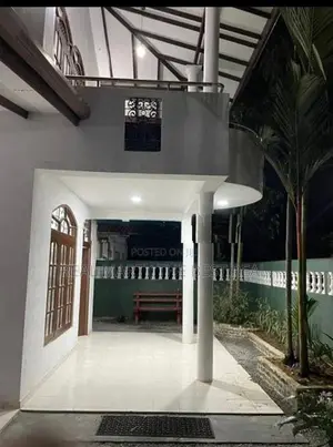 MEEGODA : 4-BEDROOM (16-PERCH) 2-STOREY HOUSE FOR SALE