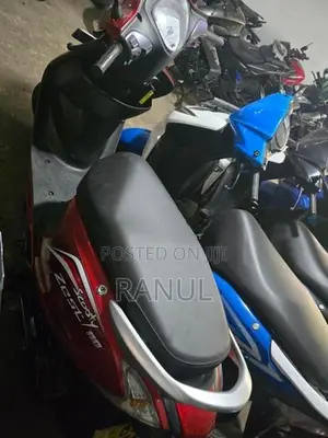 TVS Scooty Zest 2016