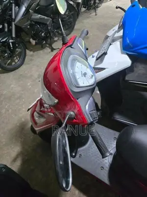 TVS Scooty Zest 2016