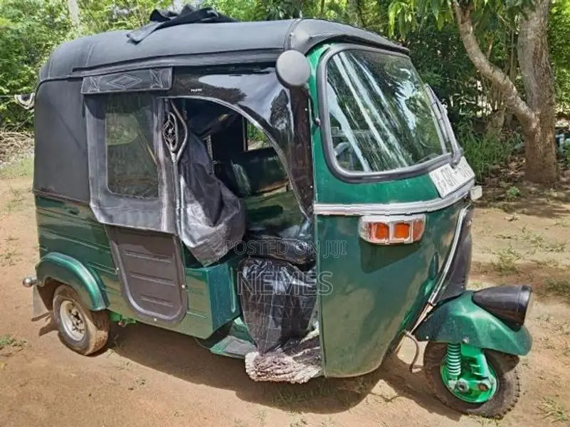 Bajaj RE 2008