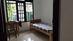 Sharing Room For Girl Malabe