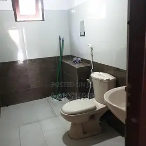 Sharing Room For Girl Malabe