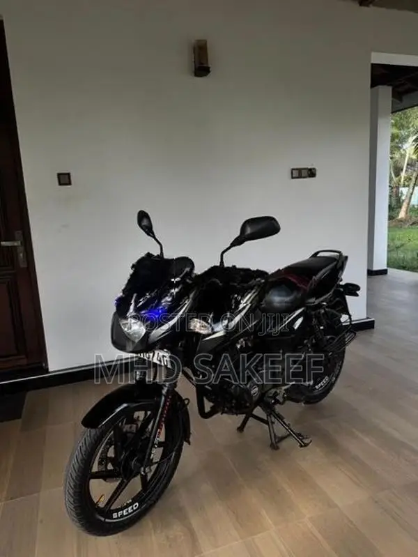 Bajaj Pulsar 150 2017