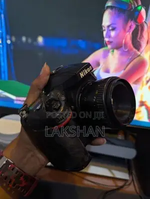 Nikon D7100