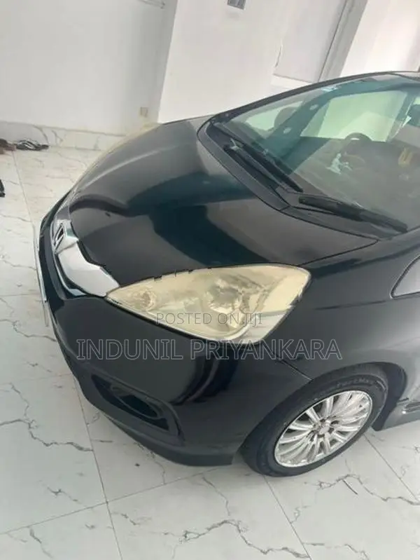 Honda Fit Shuttle Station Wagon 2013
