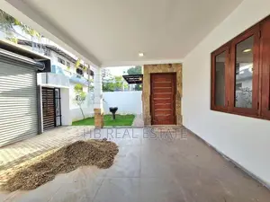 Architect Designed Luxury Two Story House For Sale Hokandara