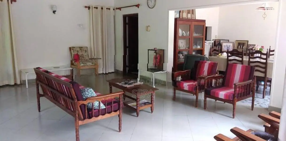 House With Land For Rent - Moronthuduwa In Bandaragama
