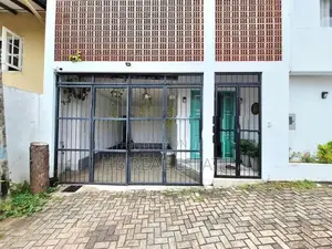 Nugegoda Architect Designed Modern Two Story House For Rent