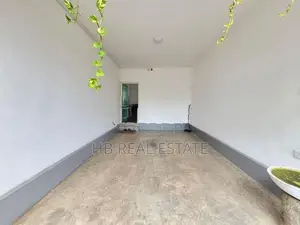 Nugegoda Architect Designed Modern Two Story House For Rent