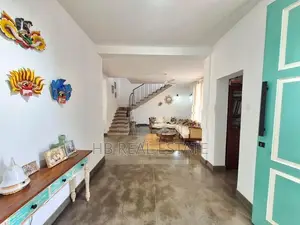 Nugegoda Architect Designed Modern Two Story House For Rent