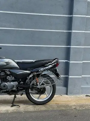 Bajaj Platina 100 2006