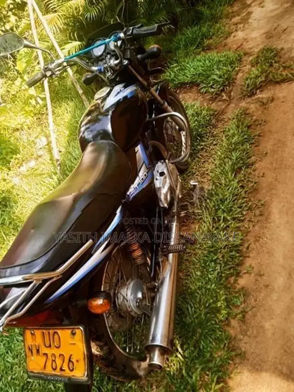 Bajaj CT100 2008