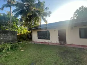 21.90 Perch Land For Sale In Dalugama,Kelaniya(LA-GAMKE-168)