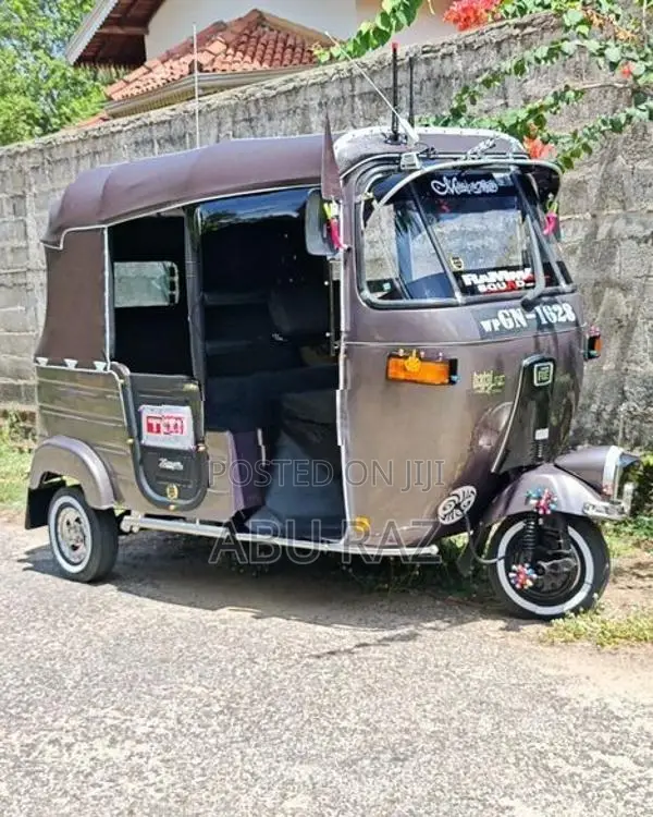 Bajaj RE GN Three Wheeler 2001