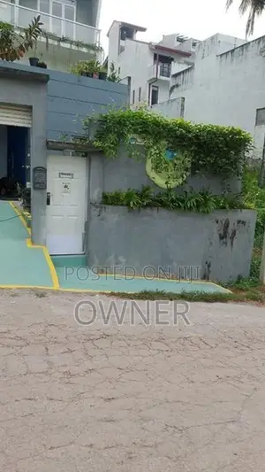 Luxury Vip Unit for Rent (Air Condition ) Makola