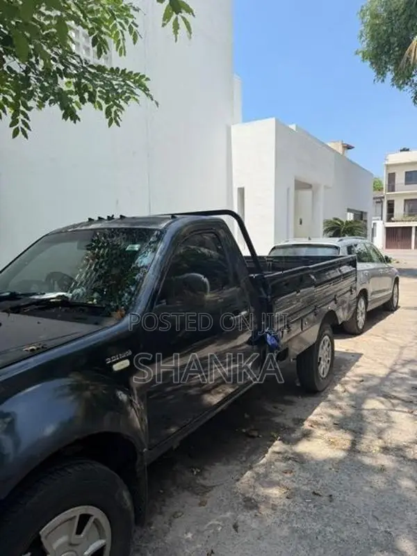 Tata Xenon Turbo 2015