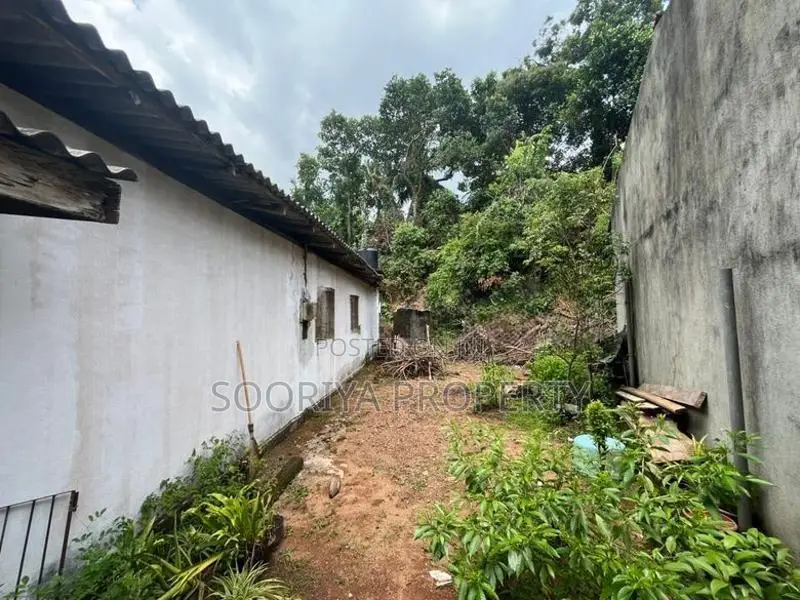 Piliyandala Suwarapola Dampe House for Sale