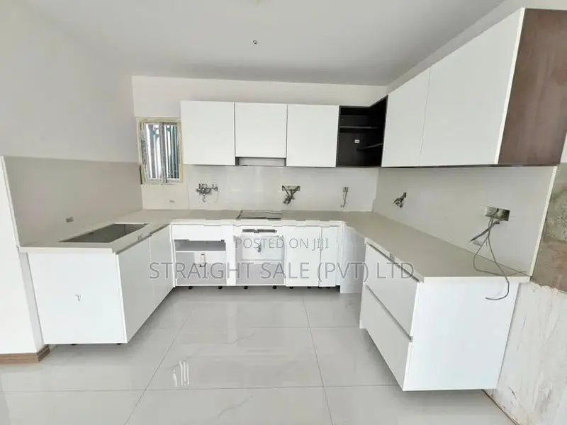 Nearly Complete 2-Bed Apartment for Sale - Col 05 [AS 01]