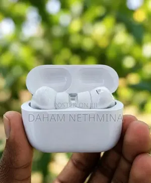 Apple AirPods Pro 3 8 Hours Playback