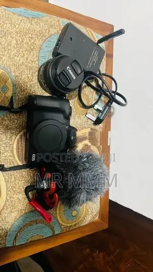 Canon EOS M50 Mark Camera