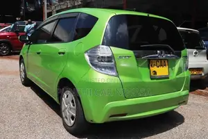 Honda Fit GP 1 2012
