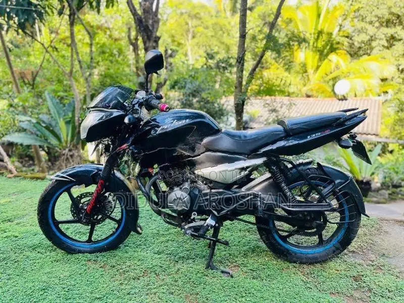 Bajaj Pulsar 135 2011