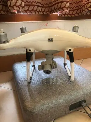 DJI Phantom 4