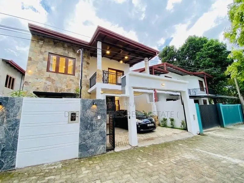 Modern 4-Bedroom House for Sale – Hokandara