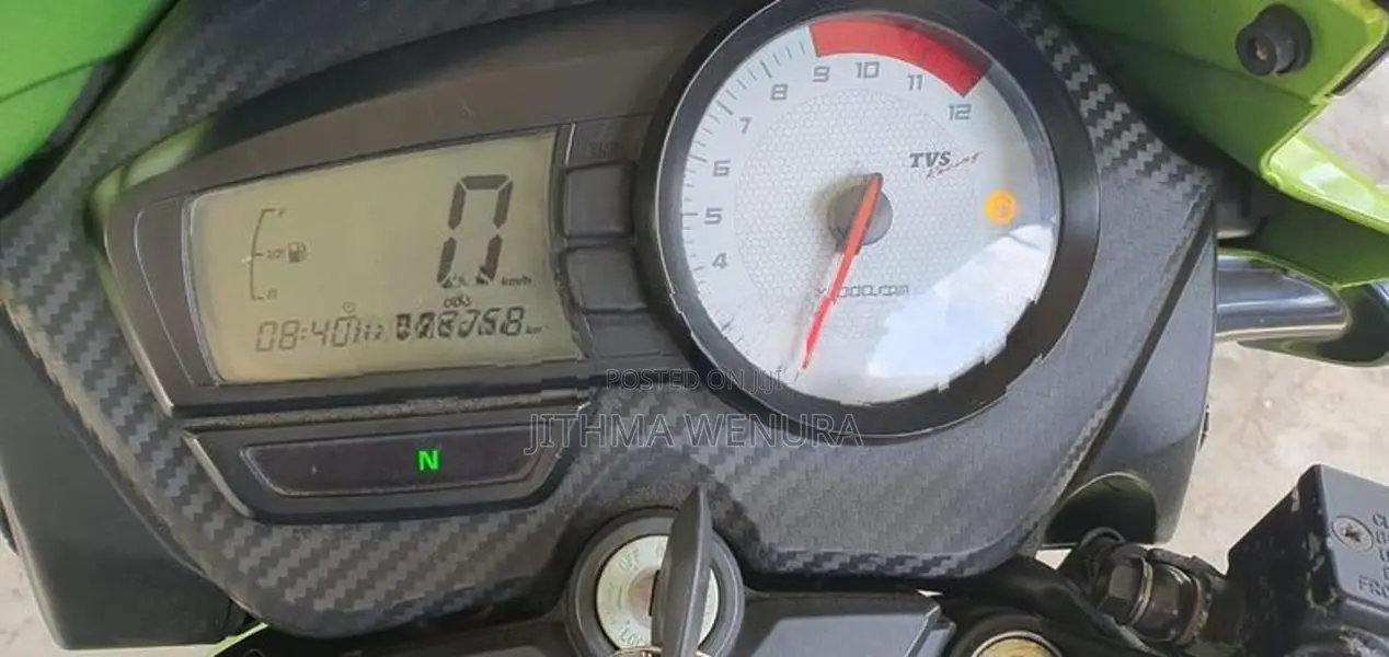 TVS Apache 2016