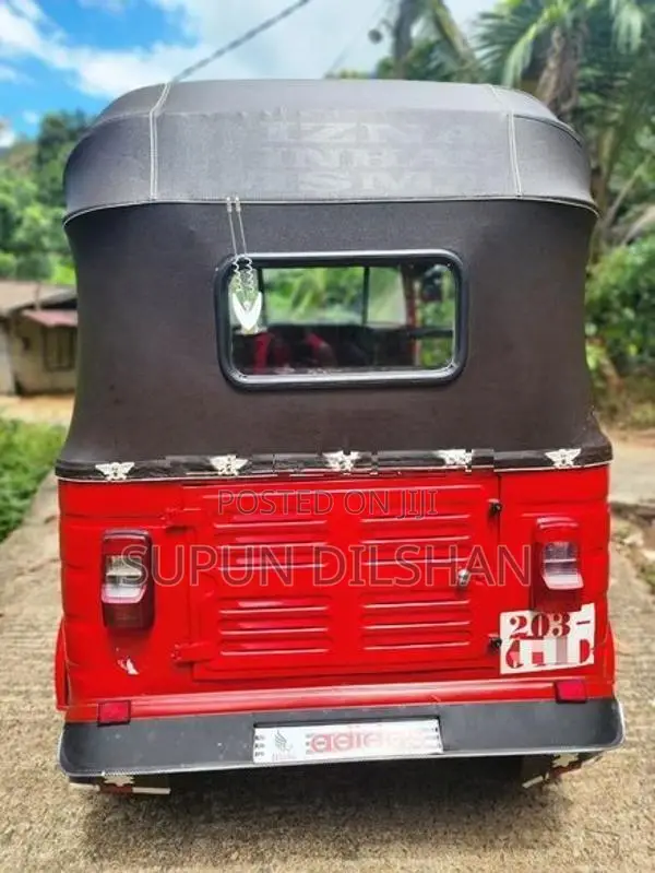 Bajaj RE 1997