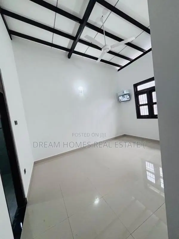 Brand New Single-Storied House For Sale – Athurugiriya
