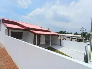 House For Sale In Kidelpitiya, Bandaragama Road – Kesbewa