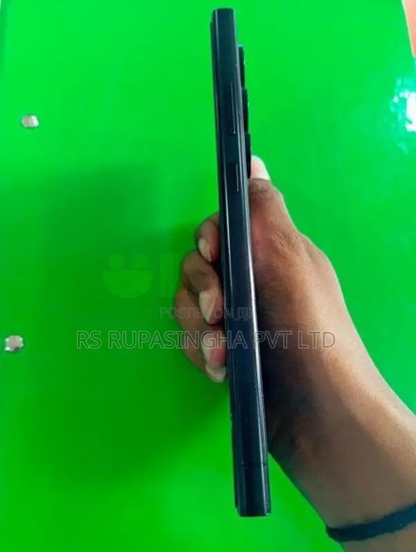 Samsung Galaxy S24 Ultra (Used)