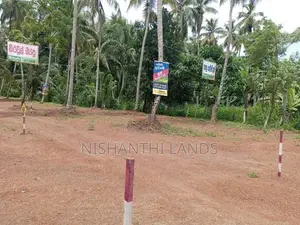 Prime Land for Sale in Mirigama