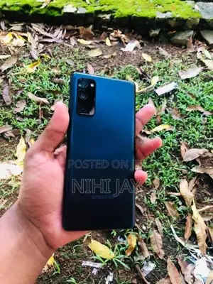 Samsung Galaxy S20FE (Used)