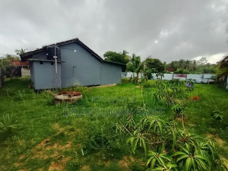 Land + Home For Sale In Batticaloa