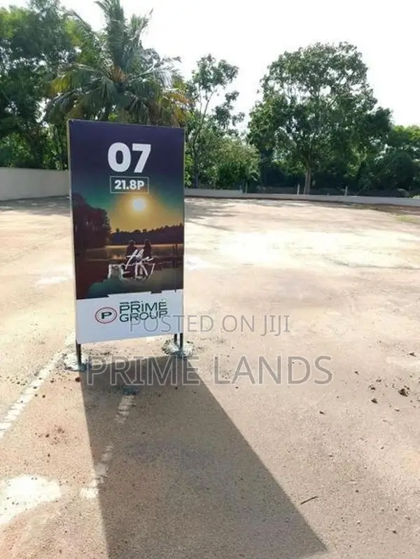 Land Plot Sale at Nawala