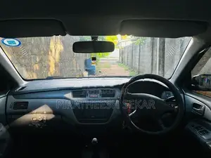 Mitsubishi Lancer GL 2007