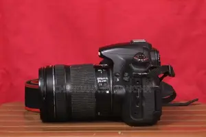 Canon Eos 60D DSLR Camera with Lens
