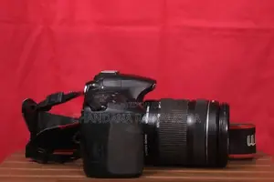 Canon Eos 60D DSLR Camera with Lens