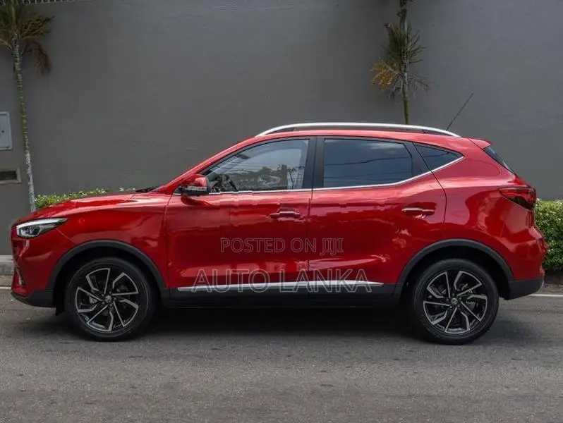 MG ZS ZCE- 2026