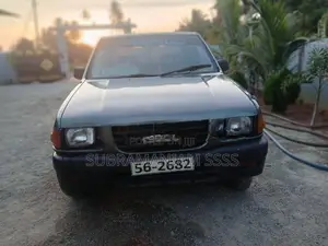 Isuzu TFR Faster 1994