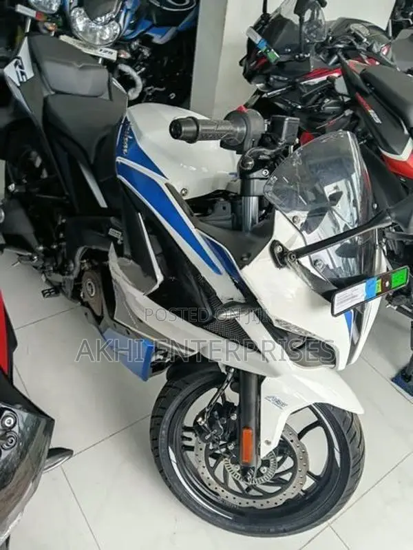 Bajaj Pulsar RS200 Brand New 2026
