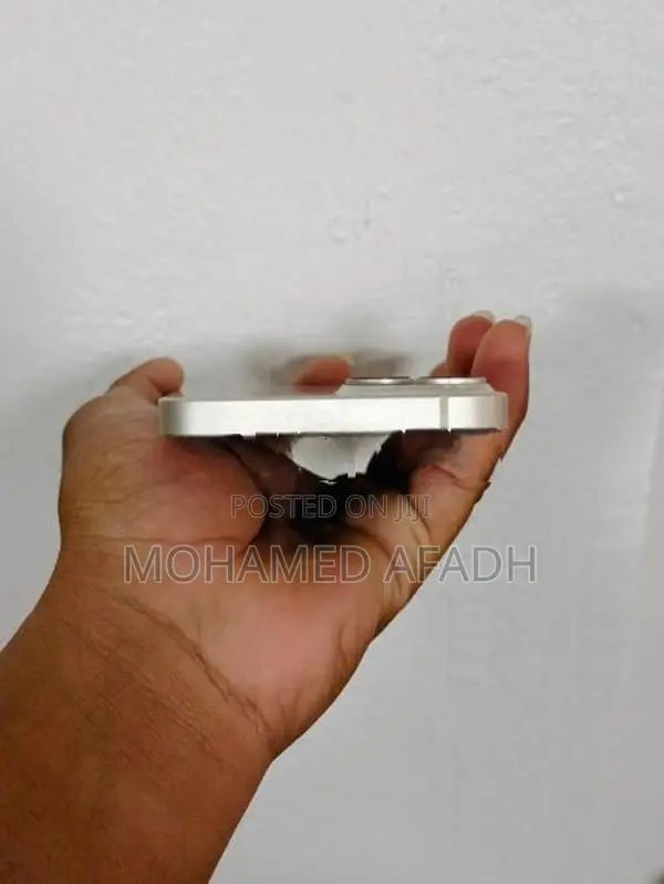 Apple iPhone 14 (Used)