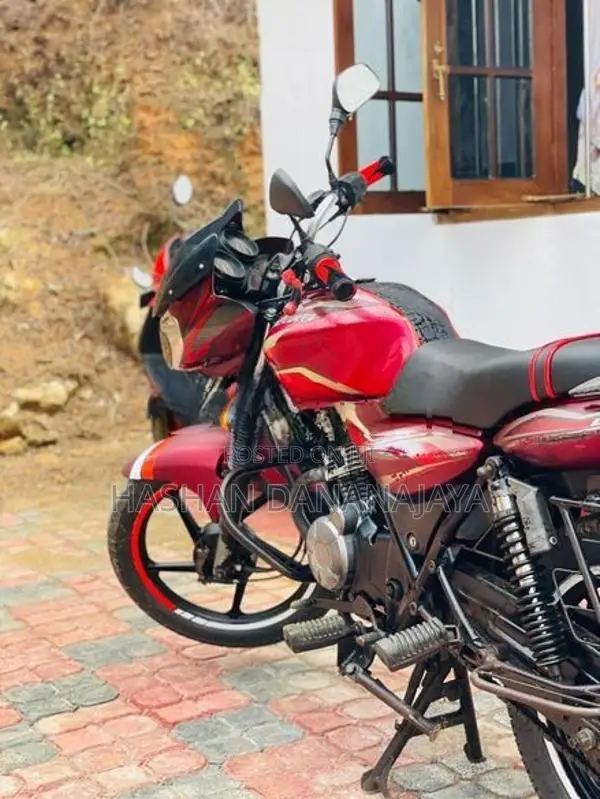 Bajaj Discover 2010