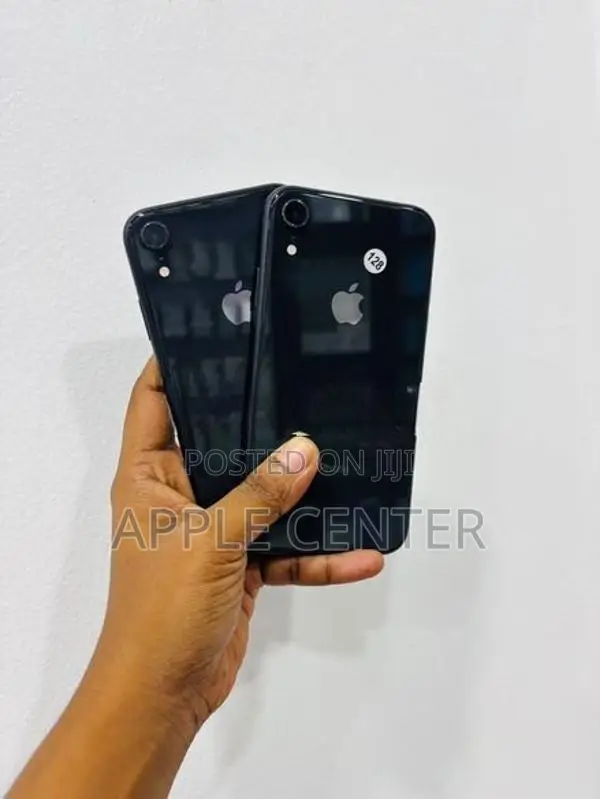 Apple iPhone XR (Used)