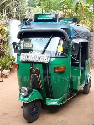Bajaj RE 2002